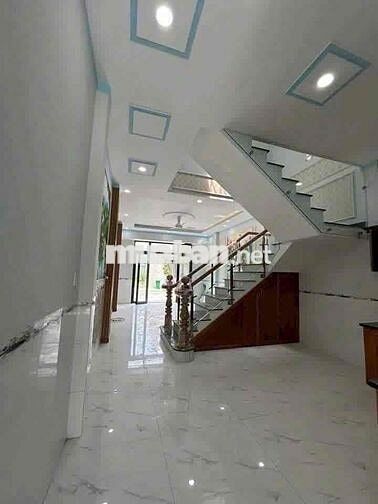 Giảm sốc ngay 50tr, ra nhanh bán căn nhà gần chợ Tân Long giá 1tỷ450