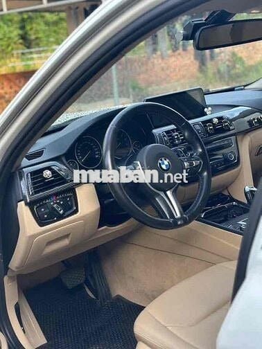 BMW 3 Series 2015 320i - 90000 km
