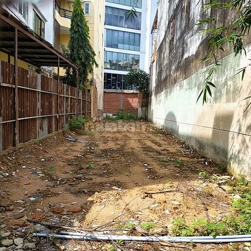 176m2 đất, GPXD Hầm, 6 lầu, khu VIP Sân bay, chỉ 23.X tỷ TL