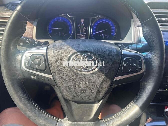 Toyota Camry 2019 2.5Q - 69999 km