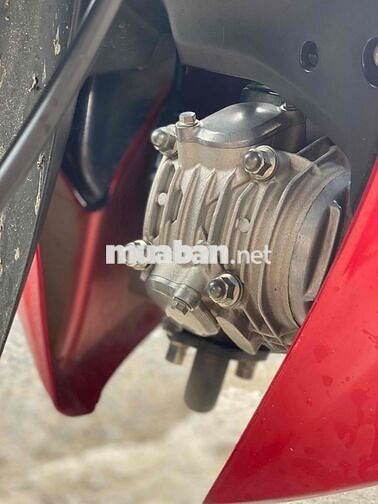 Mình cần bán hệ xe cọp fi 2014 xe trùm mền vỏ còn