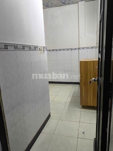 còn 1 phòng duy nhất tai 182 huỳnh tấn phát giao nhà ngay