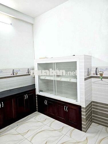 NHÀ MẶT TIỀN 64M2, NGAY TRUNG TÂM THƯƠNG MẠI HUYỆN PHONG ĐIỀN