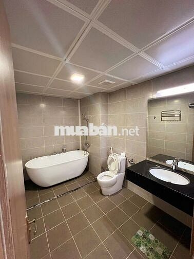 Em cần cho thuê quỹ căn hộ 2,3PN tại udic westlake giá chỉ 16tr/tháng