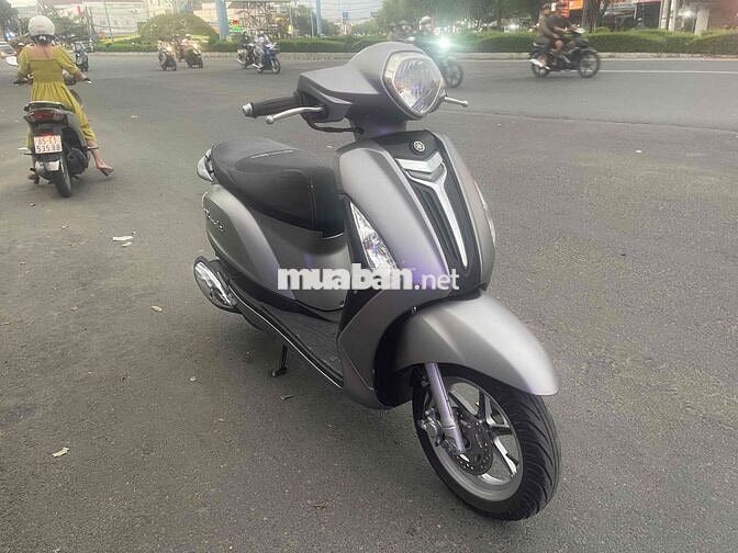 Grande 2016 xe zin chuẩn keng