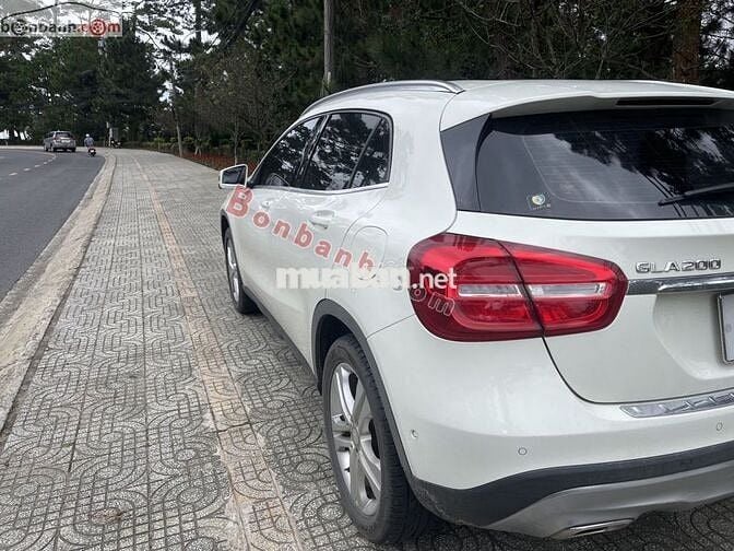 Xe Mercedes Benz GLA200 2014