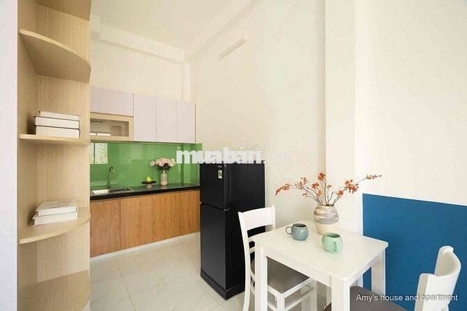 Cho Thuê Căn Hộ Ban Công, Full nội thất gần Ngã Tư Hàng Xanh, Q1,Q2,Q3