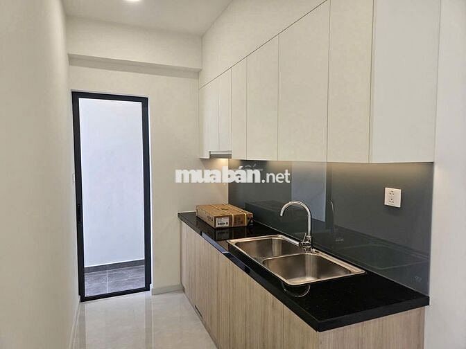 Chính chủ cần bán căn The Maison 2PN, full NT, tầng cao thoáng mát!