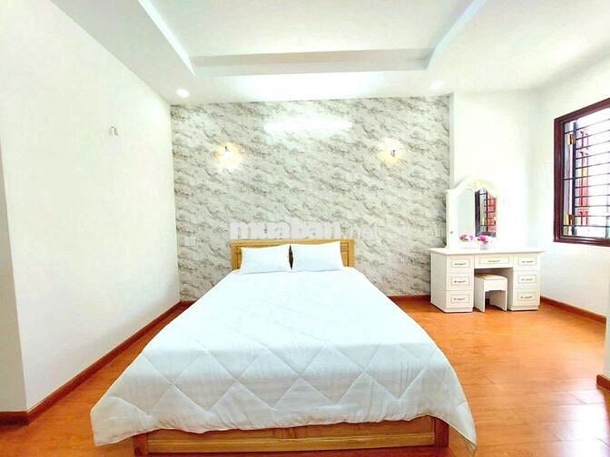 Bán nhà 3 lầu,hẻm ô tô 1/ Đường Nguyễn Thị Kiểu Q12. Giá : 5,5 tỷ