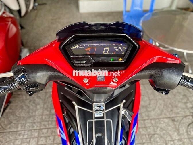 WINNER V3 ABS Bản ĐƯỜNG ĐUA Chạy lướt 7.000Km