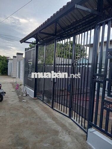 Bán căn nhà vườn hò rò văn hải 300m2 giá 990tr Phan rang tháp chàm.