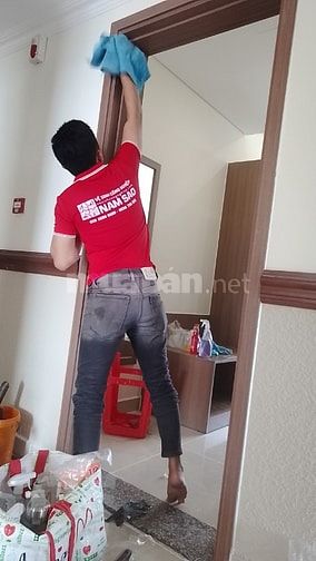 TUYỂN DỤNG NHÂN VIÊN VỆ SINH CÔNG NGHIỆP