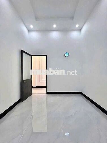 BÁN NHÀ 4M X 8M - TÂN THỚI HIỆP - GIÁ 1,198 TỶ - CÁCH CẦU VƯỢT 200M