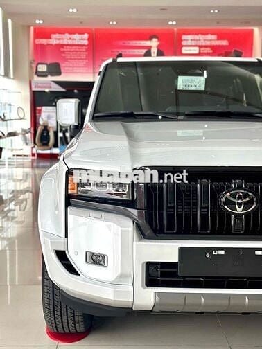 Toyota Land Cruiser Prado 2025