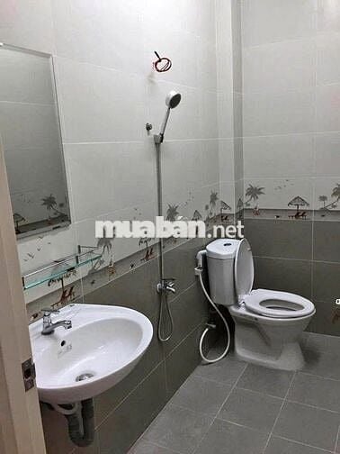 BÁN NHÀ 4M X 8M - TÂN THỚI HIỆP - GIÁ 1,198 TỶ - CÁCH CẦU VƯỢT 200M