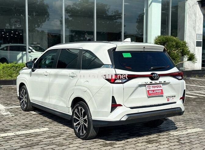 Toyota Veloz Cross 2023  - 26000 km