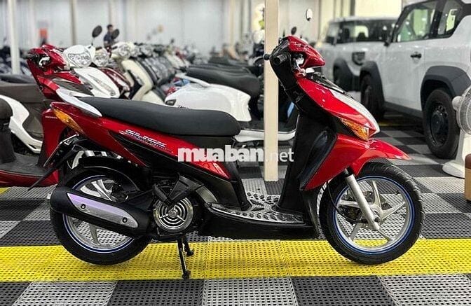 Click đẹp, máy êm thì thầm bao vọt biển SG