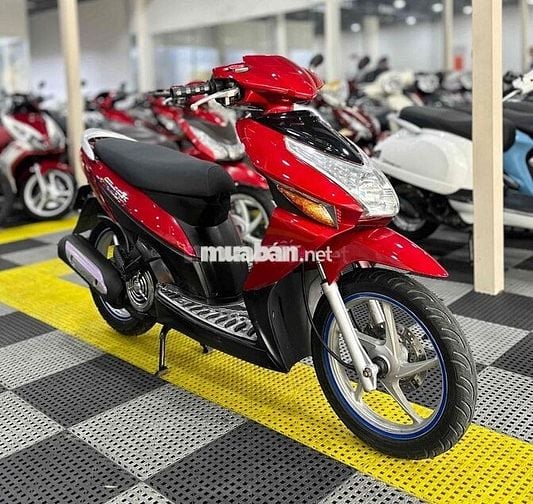 Click đẹp, máy êm thì thầm bao vọt biển SG