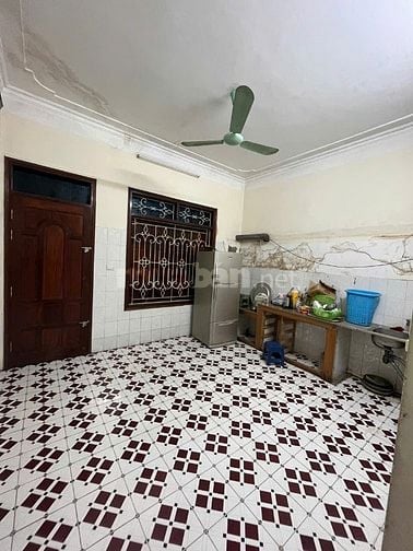 Cho Thuê Văn Phòng Làm Việc·Không gian rộng rãi - có vỉa hè