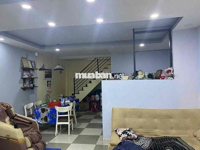 Bán Nhà 1/ ĐS 30 P6. gần chợ An Nhơn. 5.5x11. trệt lầu