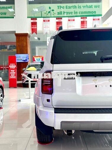 Toyota Land Cruiser Prado 2025
