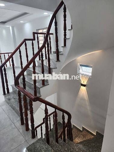 NHÀ 3 TẦNG – 5PN3WC – MT ĐƯỜNG KINH DOANH 8M TÂN THỚI NHÌ,HÓC MÔN