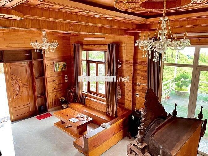Biệt thự trung tâm Phường 1 TP.Bảo Lộc 370m2 sẵn thổ cư giá tốt