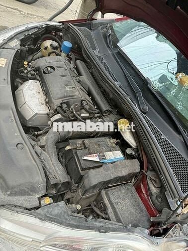 Peugeot 208 2016 1.6L AT - 73000 km