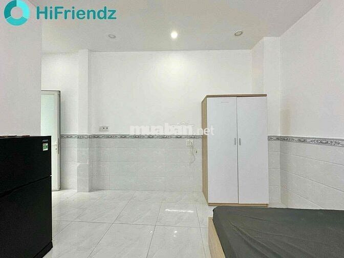 CHO THUÊ CĂN HỘ FULL NỘI THẤT NHÀ MỚI SẠCH SẼ NGAY CẦU CÔNG LÝ