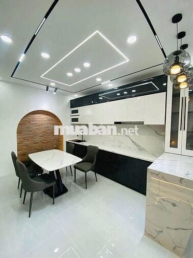 Bán gấp nhà 2 lầu ngay KDL BỬU LONG , BIÊN HOÀ