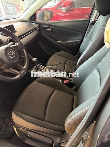 Mazda 2 2024 1.5 AT - 300000 km
