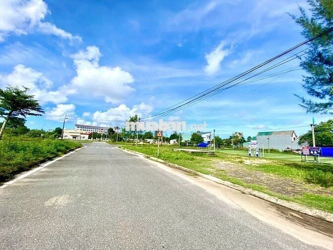 💥BÁN ĐẤT VIEW CÔNG VIÊN- CẠNH TRỤC THÔNG BIỂN HỘI AN