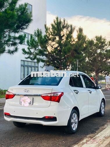 Hyundai Grand i10 2017 Sedan 1.2 MT - 80000 km