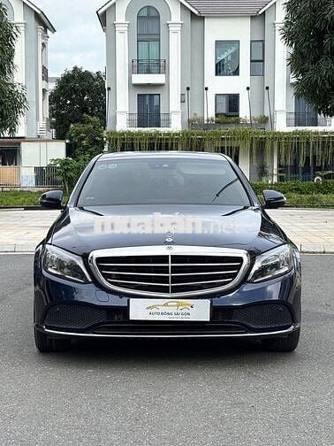 Mercedes Benz C200 Exclusive - 42.000 dặm 2019