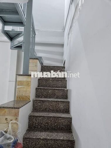 Nhà hẻm 3m Nơ Trang Long. P.14. Bình Thạnh 4.2x15.5m; 2PN 2WC;18tr TL