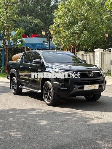 Toyota Hilux 2.8L 4x4 AT Adventure 2021 Nhập Thái