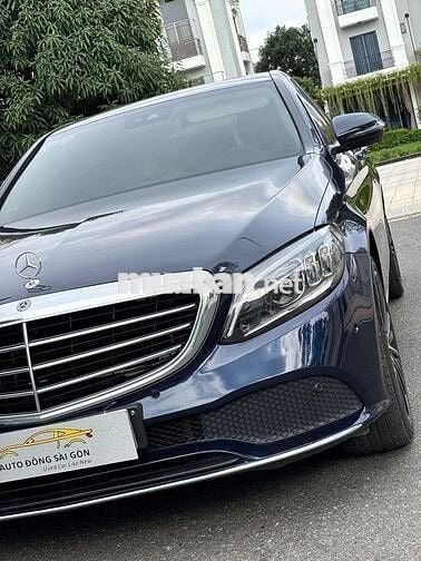 Mercedes Benz C200 Exclusive - 42.000 dặm 2019