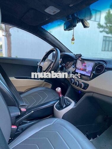 Hyundai Grand i10 2017 Sedan 1.2 MT - 80000 km