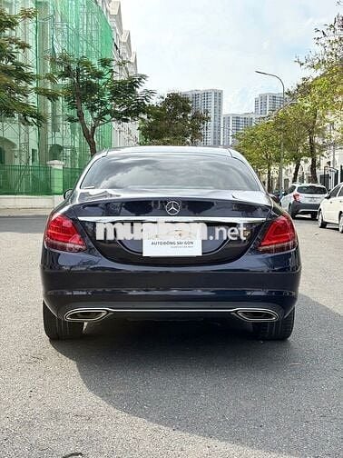 Mercedes Benz C200 Exclusive - 42.000 dặm 2019