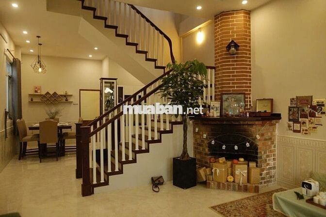 💥 Bán Gấp Villa Hoàn Công Full Nội Thất – Mặt Tiền Lý Nam Đế Siêu Đẹp!