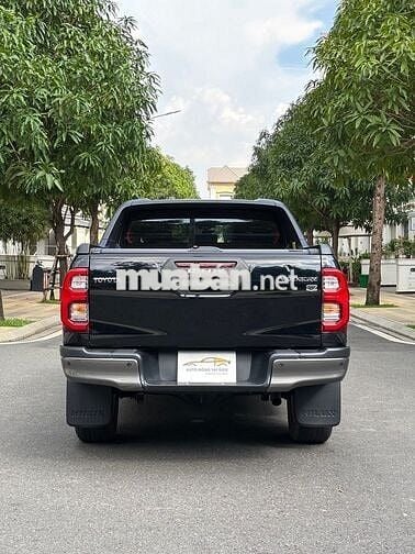 Toyota Hilux 2.8L 4x4 AT Adventure 2021 Nhập Thái