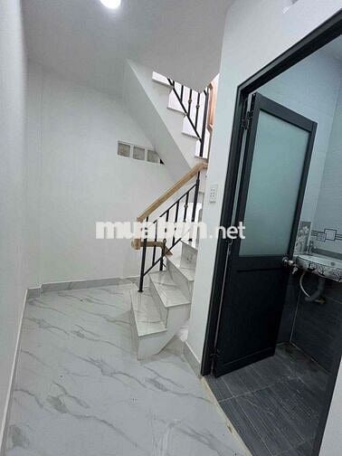 Bán nhà mới 357// Hậu Giang P11 Q6