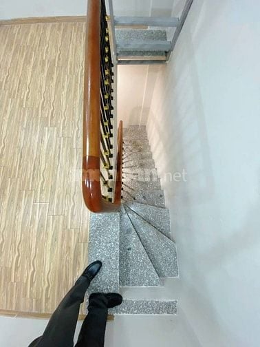 NHÀ RIÊNG MINH KHAI-ĐỐI DIỆN TIMECITY-ÔTÔ ĐỖ CỬA-22m2-4TẦNG-CHỈ 3TỶ500