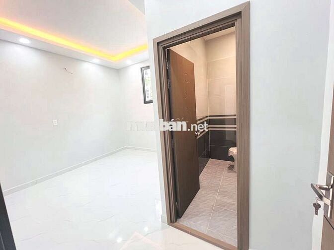 Bán Nhà 2 Tầng 105 m2 Lô Nhì Huỳnh Tấn Phát Ở Hoặc Cho Thuê Nhỉnh 7 Tỷ