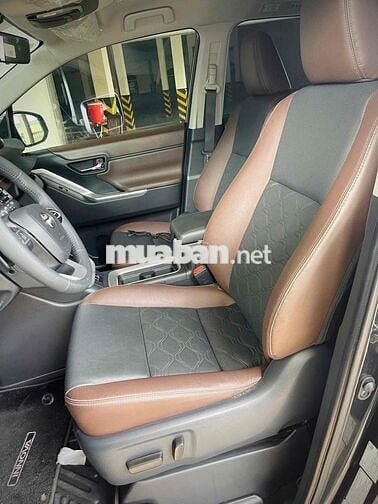 🚘 Toyota Innova Cross 2025 - Siêu Cọp 11.000km