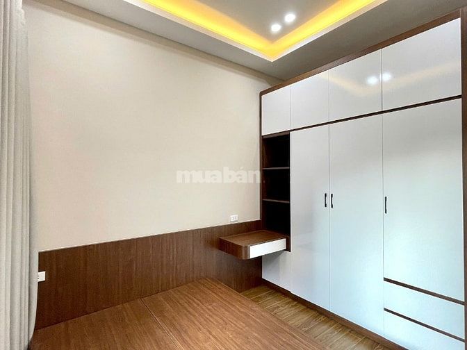 Nhà 45m² x 4 tầng | 11.6 tỷ- Khương Đình Thanh Xuân- có ban công thoán