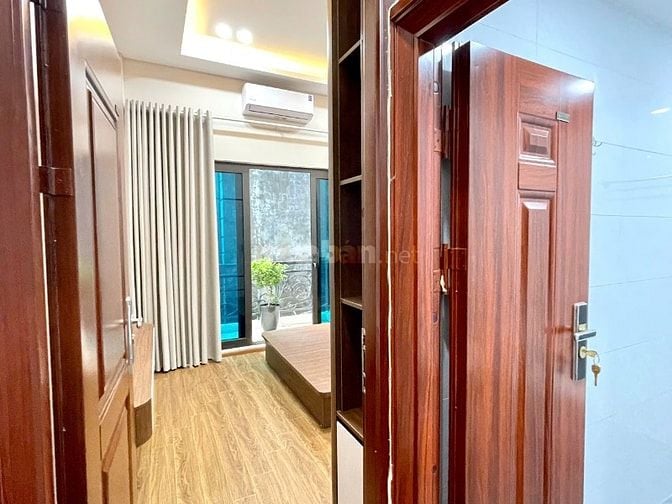 Nhà 45m² x 4 tầng | 11.6 tỷ- Khương Đình Thanh Xuân- có ban công thoán