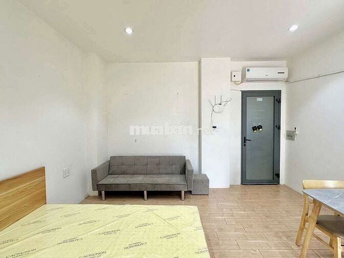 CH Studio Cửa Sổ Lầu Cao View City Thoáng Mát Full NT Thang Máy Hầm Xe