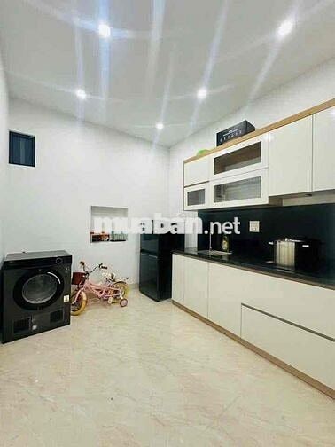 bán nhà Q7-25m2-2 tỷ6-Huỳnh Tấn Phát-Phú Thuận-2PN-2WC