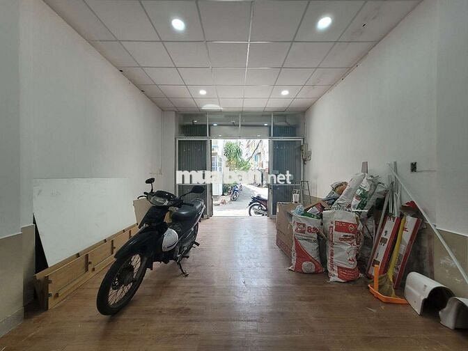 Cần cho thuê MB mới hoàn thiện ngay chợ Phạm Văn Hai - Lê Văn Sỹ